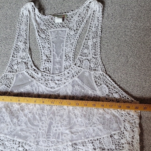 Vivid Importers of NY  White Crochet Lace Racerback Women’s Tank Top Swim Size L - Picture 9 of 10